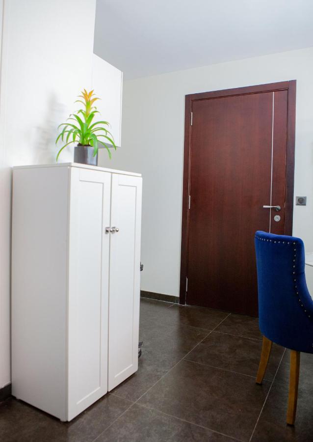 Studio Mignon Proche De Paris Et Disneyland Neuilly-sur-Marne Exteriör bild